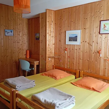 Гостевой дом D'etapes Et Tables D'hotes, Le D'ambre *