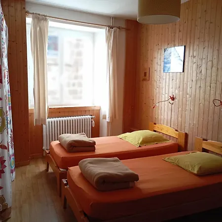 D'etapes Et Tables D'hotes, Le D'ambre * לס אסטבלה